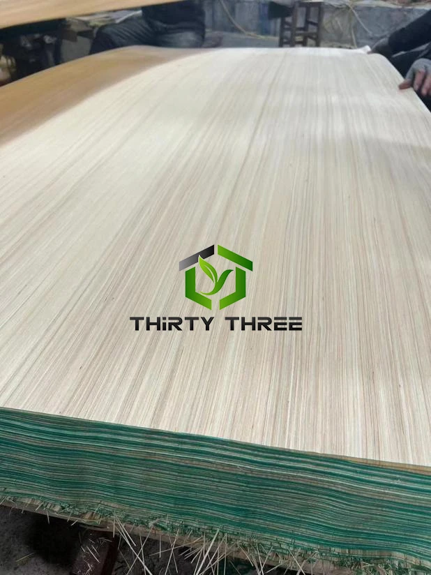 2500x1250mm White Recon Poplar Veneer With Good Quality